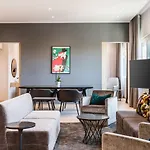 Hotel Radisson Blu Conference Hotel, 4*