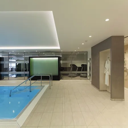 Otel Radisson Blu Conference Hotel, 4*