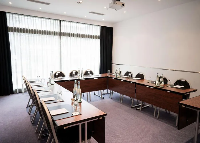 Radisson Blu Conference Hotel, 4*