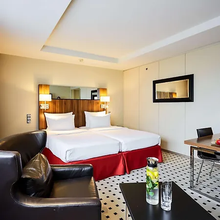 Radisson Blu Conference Hotel, 4* Ντίσελντορφ