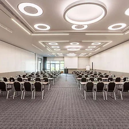 Radisson Blu Conference Hotel, 4* Düsseldorf