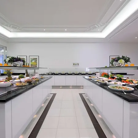 Ξενοδοχείο Radisson Blu Conference Hotel,
