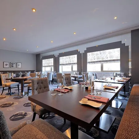 Ξενοδοχείο Radisson Blu Conference Hotel, 4*