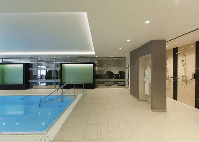 Hotel Radisson Blu Conference Hotel, 4*