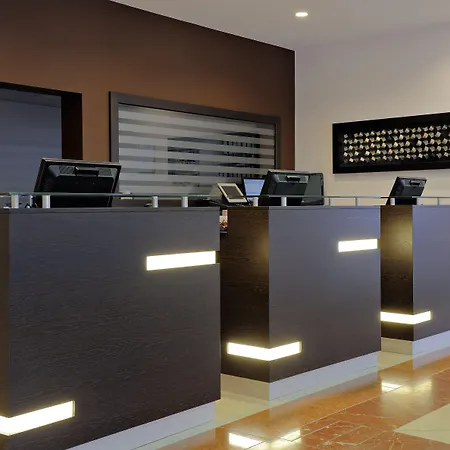 Radisson Blu Conference Hotel, Hotel