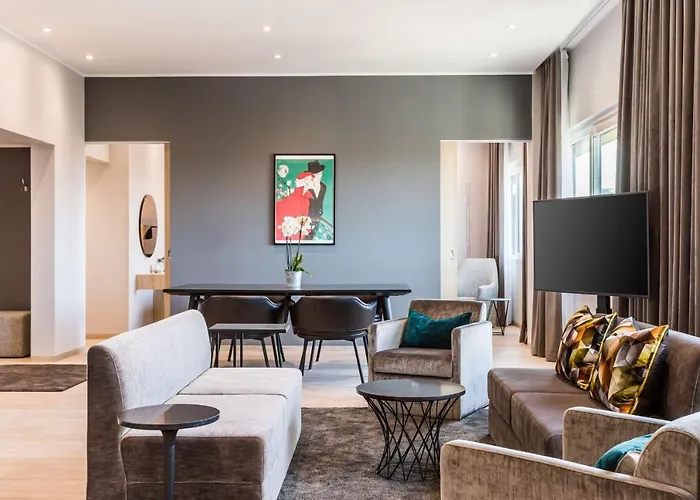 Szálloda Radisson Blu Conference Hotel, 4*