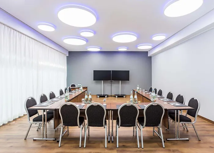 Szálloda Radisson Blu Conference Hotel, 4*