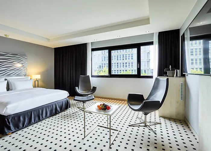 Szálloda Radisson Blu Conference Hotel, 4*